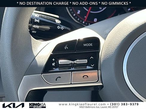 Used 2023 Hyundai Elantra SEL image 10