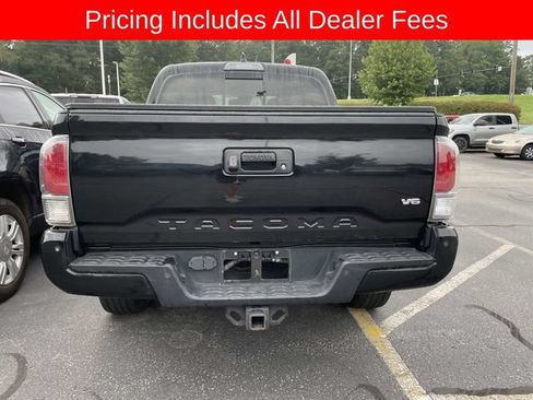 Certified 2021 Toyota Tacoma TRD Off-Road w/ Technology Package AWD/4WD image 7