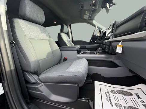 New 2026 Ford F350 XLT w/ XLT Premium Package AWD/4WD image 22