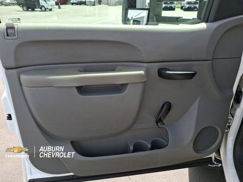 Used 2013 Chevrolet Silverado 2500 W/T RWD image 12