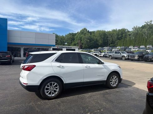 Used 2019 Chevrolet Equinox LT AWD/4WD image 2