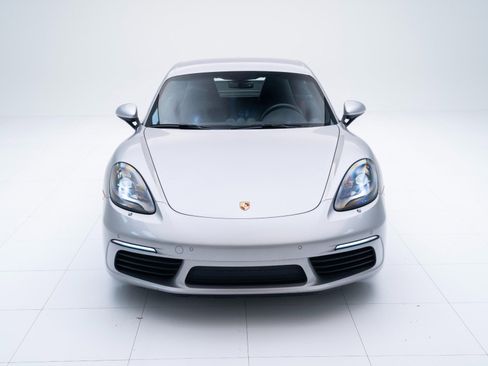 Certified 2025 Porsche 718 Cayman S image 6