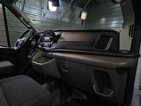 Used 2024 Ford Transit 250 148 Medium Roof image 16