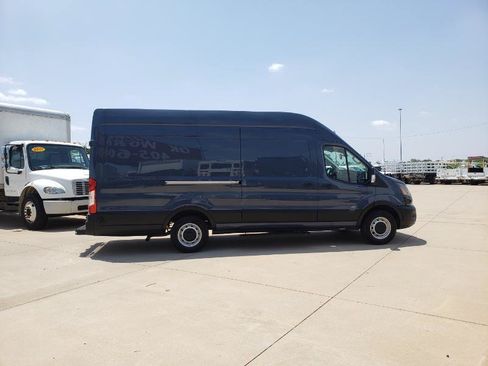 Used 2020 Ford Transit 250 148 High Roof Extended RWD image 6