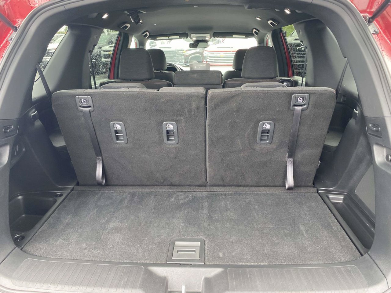 Used 2025 Honda Pilot Sport image 19
