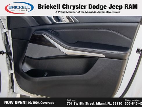 Used 2020 BMW X5 xDrive40i w/ M Sport Package image 11