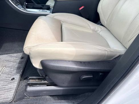 Used 2020 Subaru Ascent Limited AWD/4WD image 24