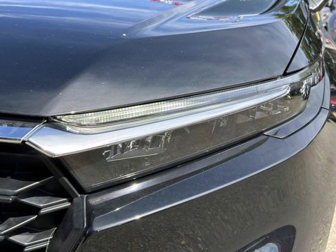 Used 2024 Honda CR-V LX image 9