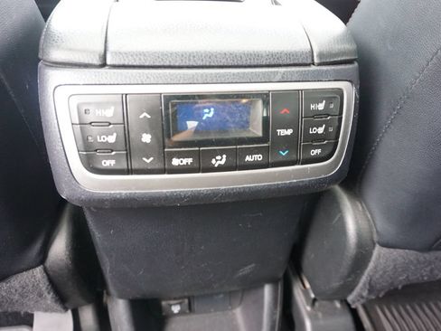 Used 2015 Toyota Highlander Limited Platinum FWD image 14