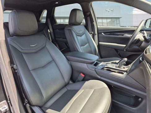 Certified 2023 Cadillac XT5 Premium Luxury FWD image 15