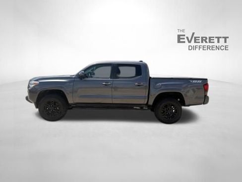 Used 2021 Toyota Tacoma SR w/ SR Convenience Package RWD image 4