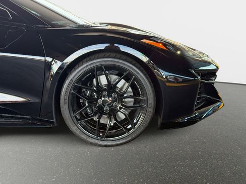 Used 2024 Chevrolet Corvette Z06 w/ Stealth Interior Trim Package image 18