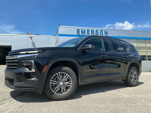 Certified 2025 Chevrolet Traverse LT AWD/4WD image 4