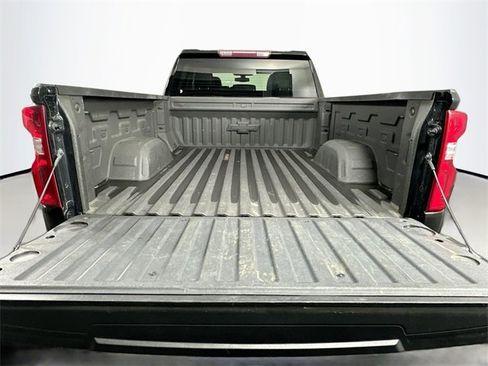 Used 2019 Chevrolet Silverado 1500 Custom Trail Boss image 27