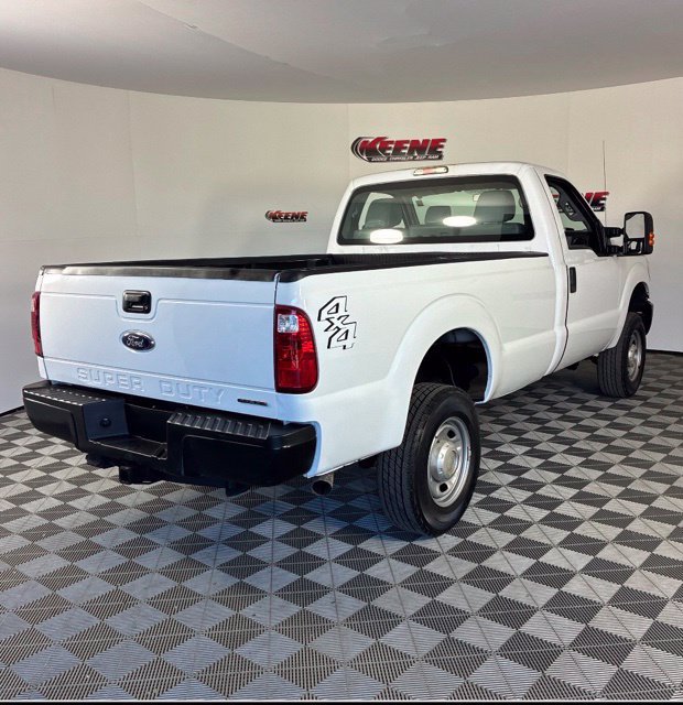 Used 2016 Ford F250 XL w/ Power Equipment Group AWD/4WD image 3
