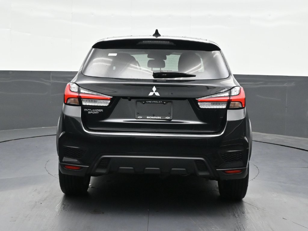 Used 2021 Mitsubishi Outlander Sport ES FWD image 4