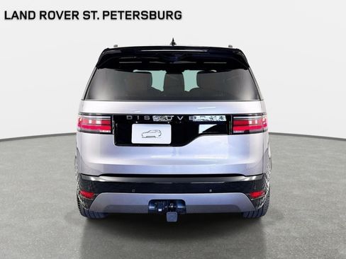 Used 2026 Land Rover Discovery Dynamic SE AWD/4WD image 6