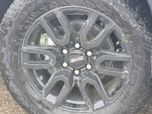 New 2026 GMC Sierra 1500 Elevation AWD/4WD image 10