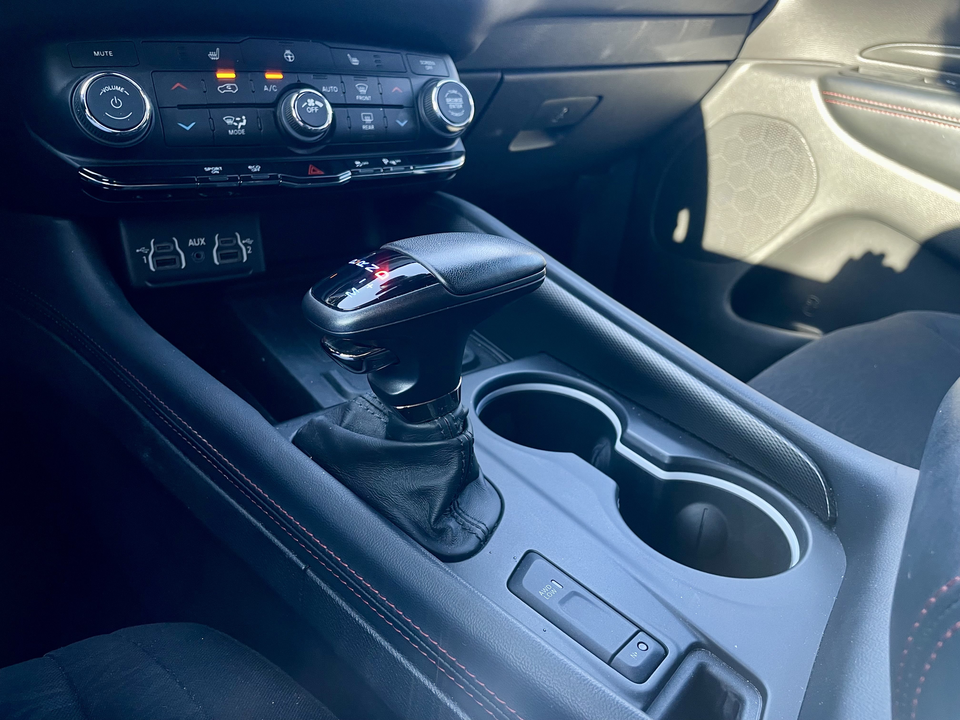 Used 2024 Dodge Durango R/T w/ Blacktop Package AWD/4WD image 20