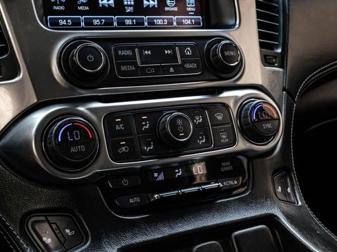 Used 2020 Chevrolet Tahoe LT RWD image 26