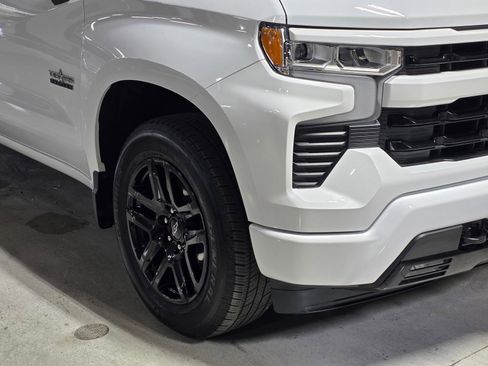 Used 2024 Chevrolet Silverado 1500 RST RWD image 10
