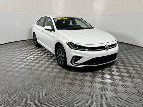 Used 2025 Volkswagen Jetta S FWD image 2
