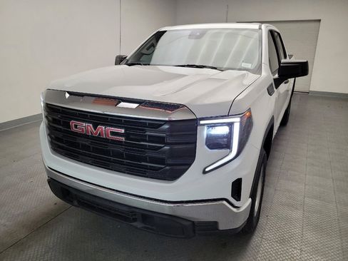 Used 2022 GMC Sierra 1500 Pro w/ Pro Value Package image 15