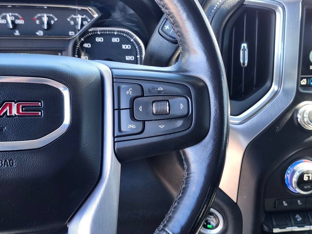 Used 2021 GMC Sierra 1500 SLT w/ SLT Premium Package AWD/4WD image 28