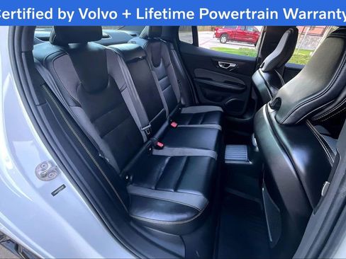 Certified 2024 Volvo S60 T8 Plus image 34