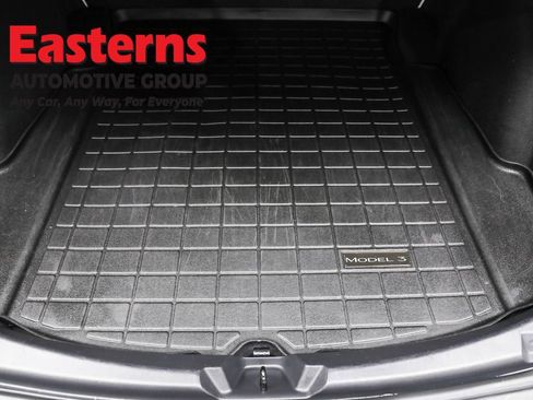 Used 2018 Tesla Model 3 Long Range image 14