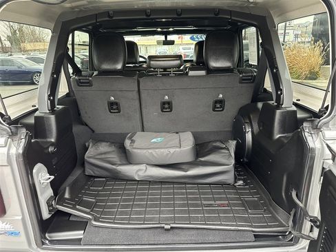 Used 2022 Jeep Wrangler Unlimited Rubicon 4xe w/ Cold Weather Group image 13