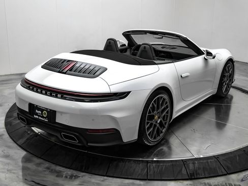 Used 2025 Porsche 911 Carrera RWD image 21