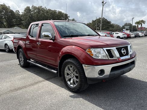 Used 2019 Nissan Frontier SL image 4