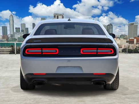 Used 2022 Dodge Challenger SRT Hellcat w/ Plus Package RWD image 5