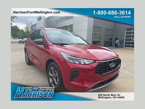 Used 2023 Ford Escape ST-Line w/ Tech Pack #1 AWD/4WD image 1