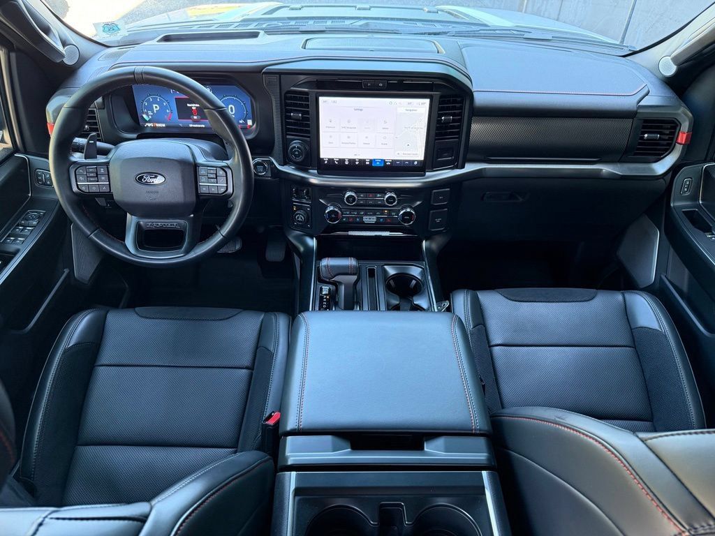 Used 2025 Ford F150 Raptor AWD/4WD image 17