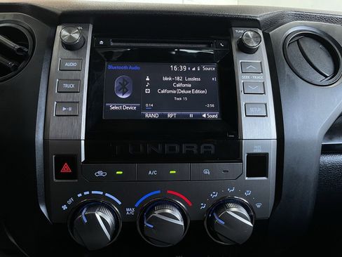 Used 2019 Toyota Tundra SR image 38