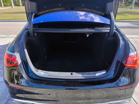 Used 2023 Mercedes-Benz S 500 S 500 4MATIC Sedan 4D image 49