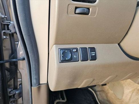 Used 2005 Nissan Frontier LE w/ (H03) Rockford Fosgate Pkg RWD image 22