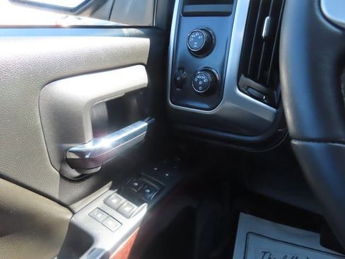 Used 2016 GMC Sierra 1500 SLE w/ SLE Value Package image 30