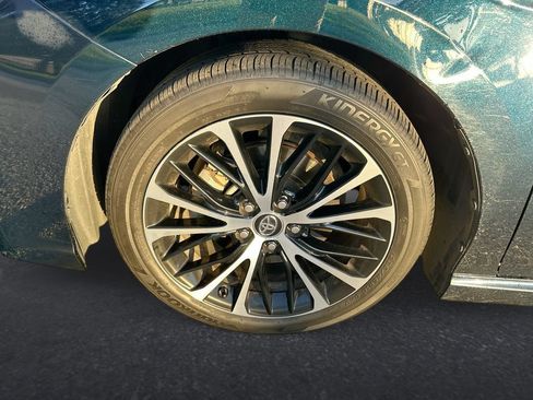 Used 2019 Toyota Camry SE FWD image 10