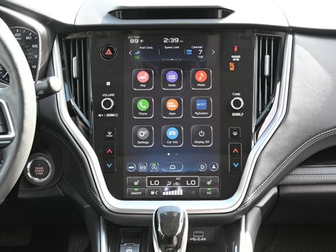 Certified 2025 Subaru Outback Limited XT image 31