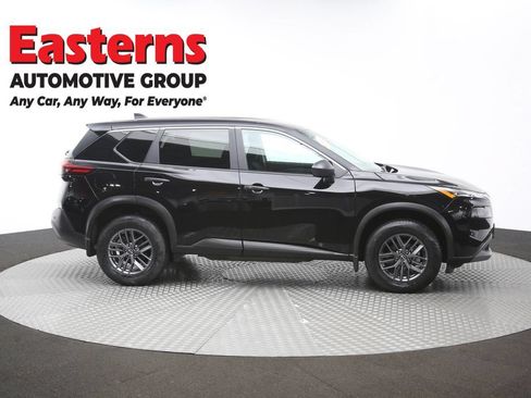 Used 2023 Nissan Rogue S AWD/4WD image 46