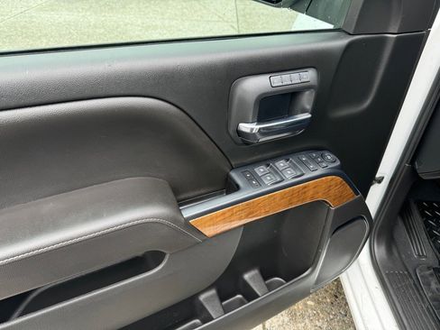 Used 2017 Chevrolet Silverado 1500 LTZ image 5