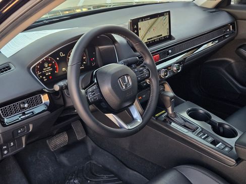 Used 2024 Honda Civic Touring image 10