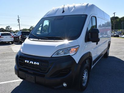 Used 2025 RAM ProMaster 2500 w/ Convenience Group