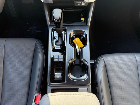 New 2026 Subaru Outback Limited image 18