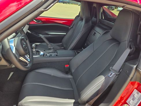 New 2026 MAZDA MX-5 Miata RF Grand Touring RWD image 18