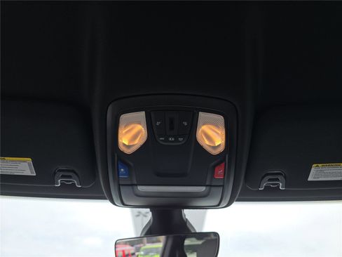 Used 2024 RAM 2500 Big Horn w/ Bed Utility Group image 25