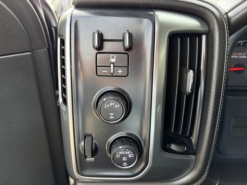 Used 2017 Chevrolet Silverado 2500 LTZ w/ Duramax Plus Package image 12